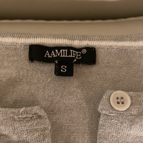 Aamilife Small gray button up cardigan sweater. - Picture 2 of 6